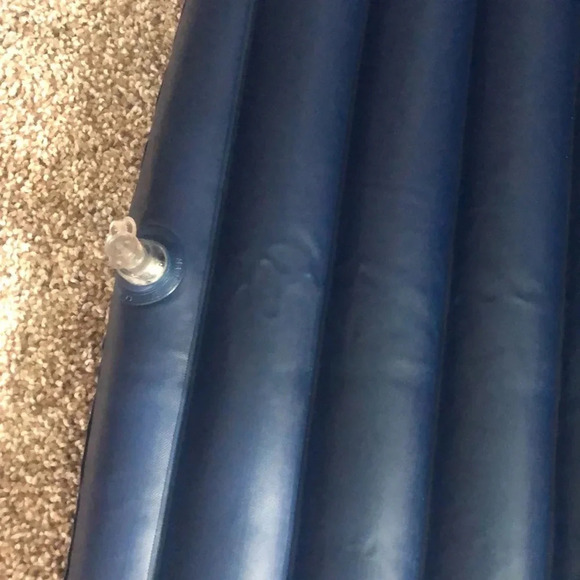 Kid & Co Blow up Matress - Picture 3 of 5